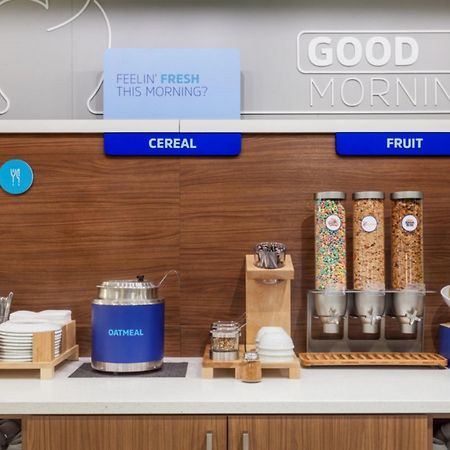 Holiday Inn Express & Suites - Commerce By Ihg Ngoại thất bức ảnh