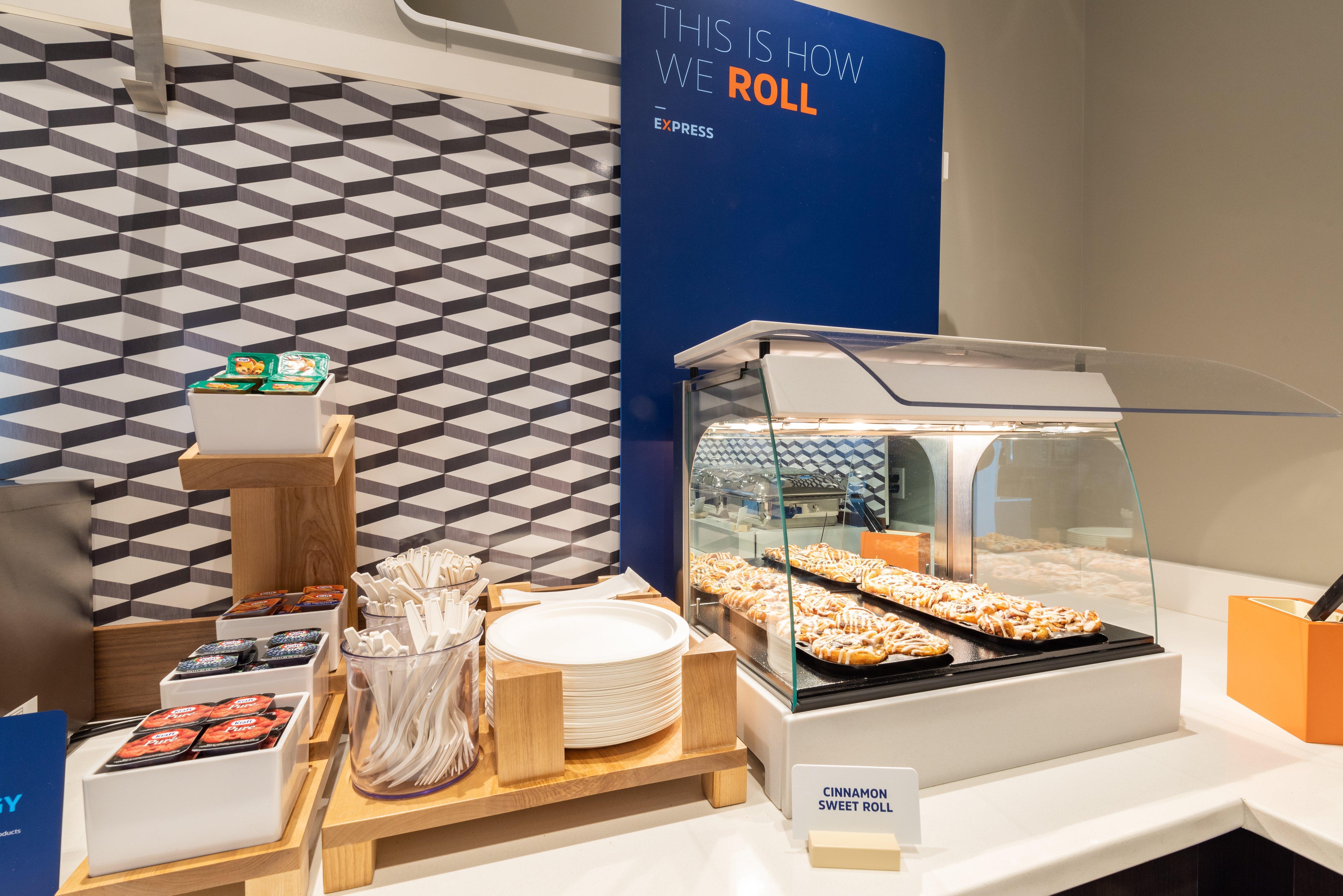 Holiday Inn Express & Suites - Commerce By Ihg Ngoại thất bức ảnh
