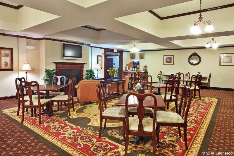 Holiday Inn Express & Suites - Commerce By Ihg Ngoại thất bức ảnh