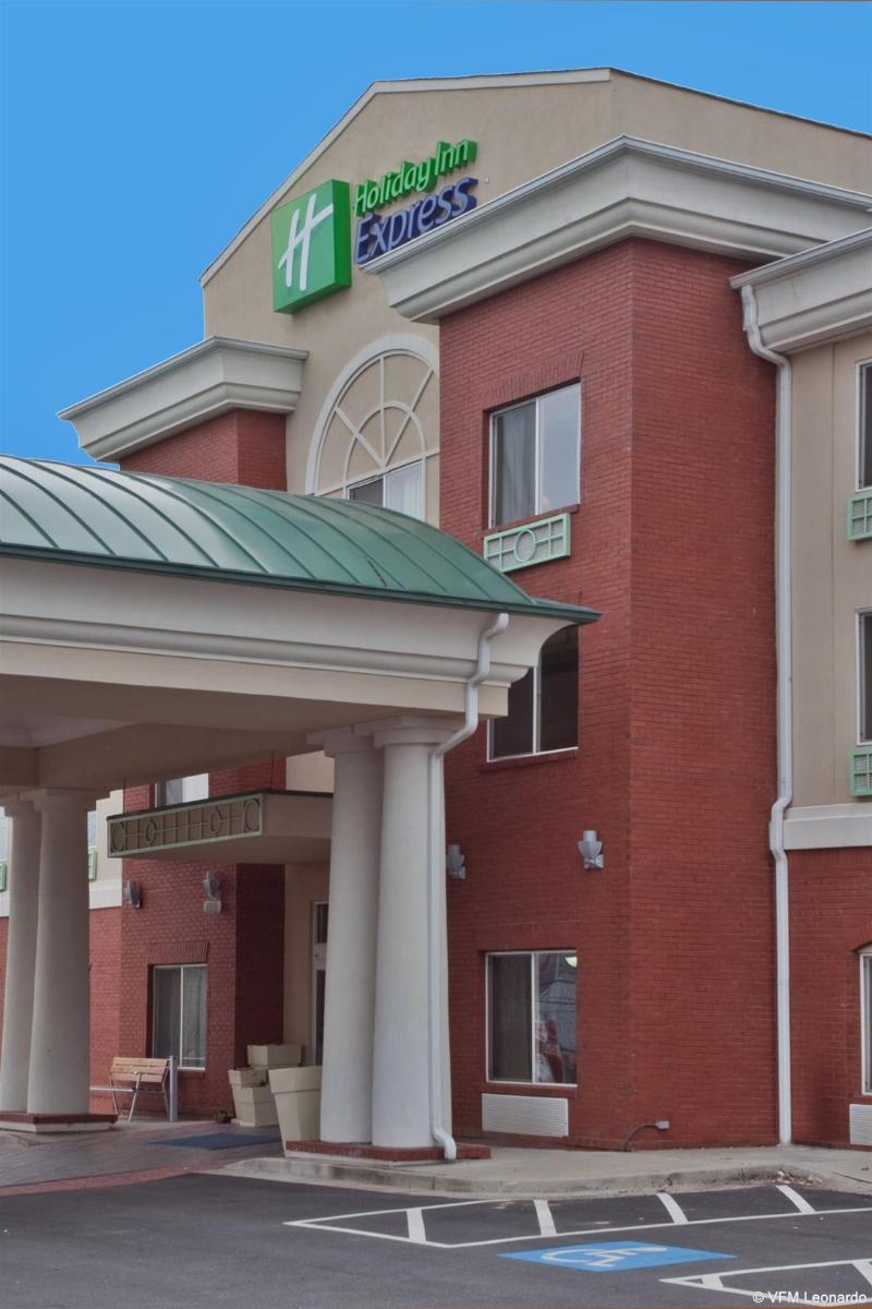 Holiday Inn Express & Suites - Commerce By Ihg Ngoại thất bức ảnh